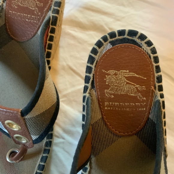Burberry Wedge Sandals - Picture 4 of 12